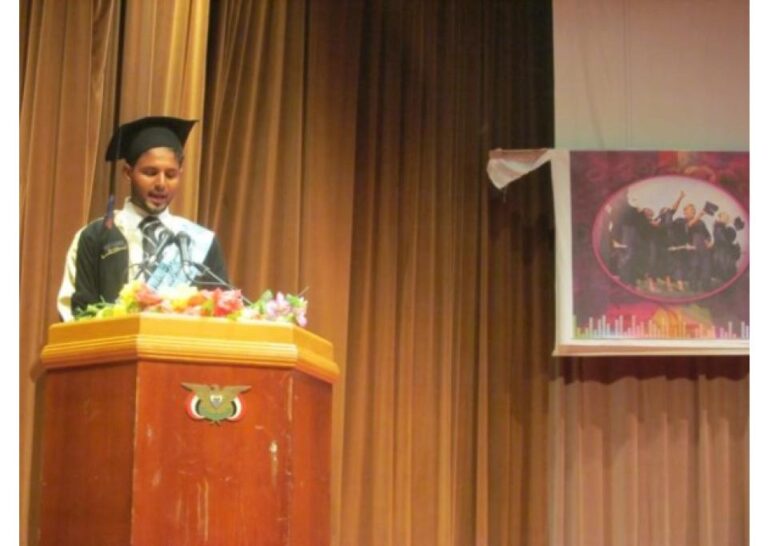 دفعة جديدة من طلاب كلية العلوم البيئية والأحياء البحرية تودع مقاعد الدراسة الجامعية